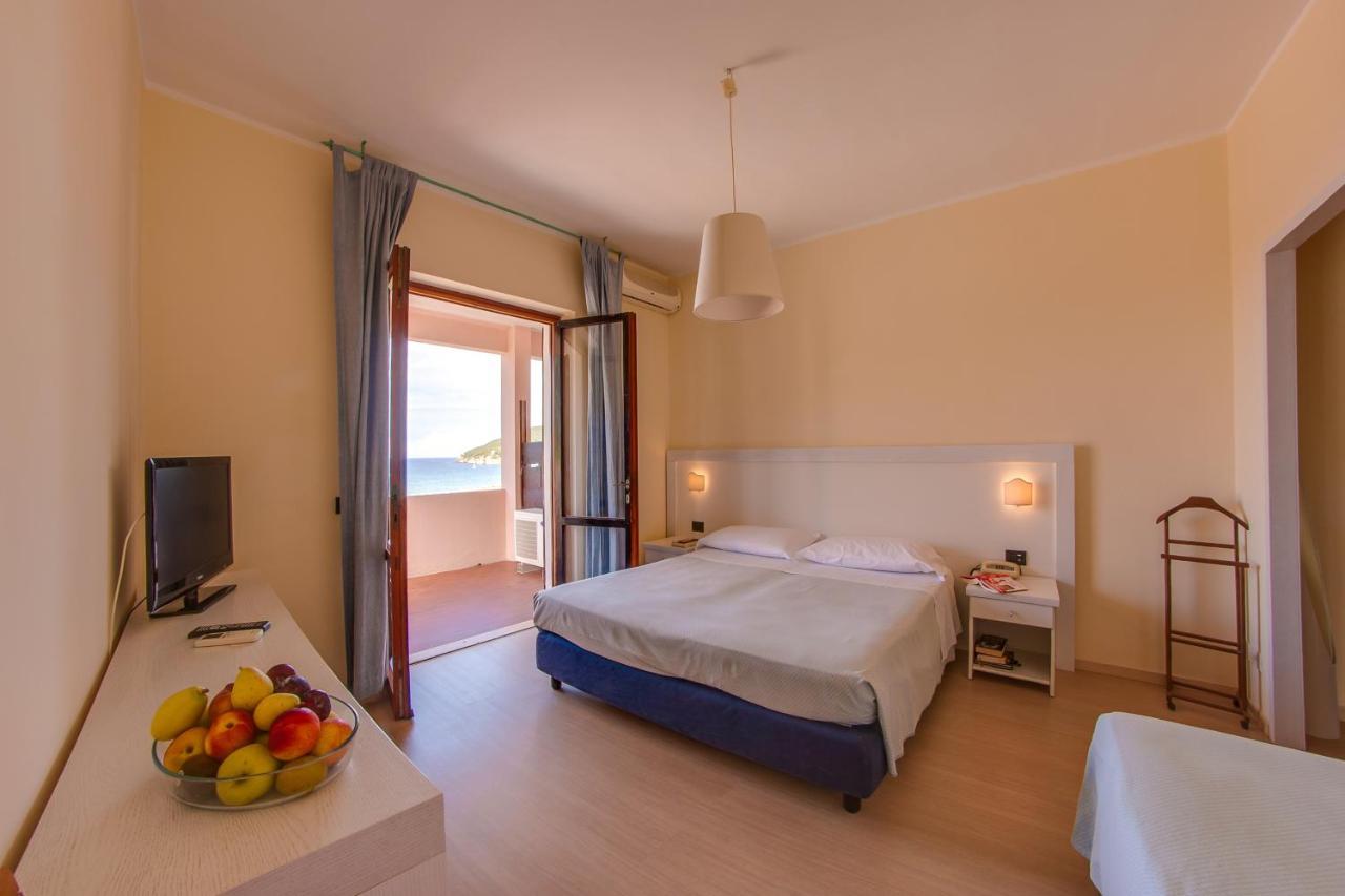 Hotel Del Golfo - Dependance ปรอคคีโอ ภายนอก รูปภาพ